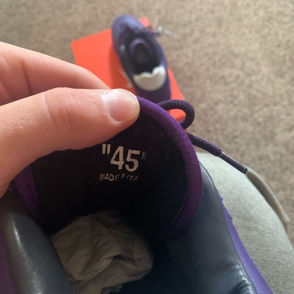 Off white shoe - Picture 4 of 8